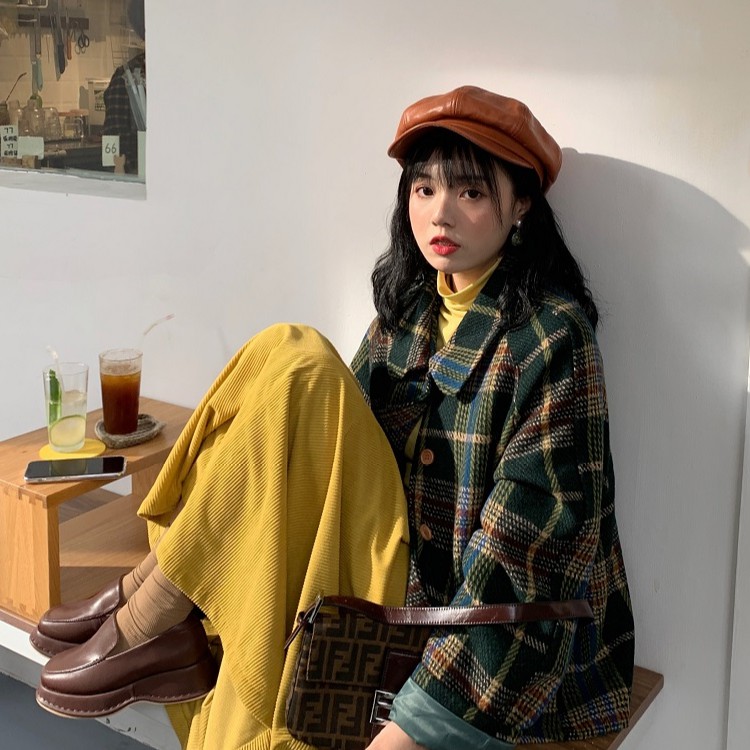 (ORDER) Áo kkhóa dạ nữ kẻ sọc xanh cổ bẻ POLO búp bê+ Chân váy xòe dài style Vintage Hong Kong