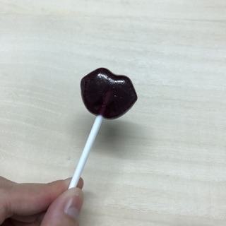 Kẹo monster kiss cây