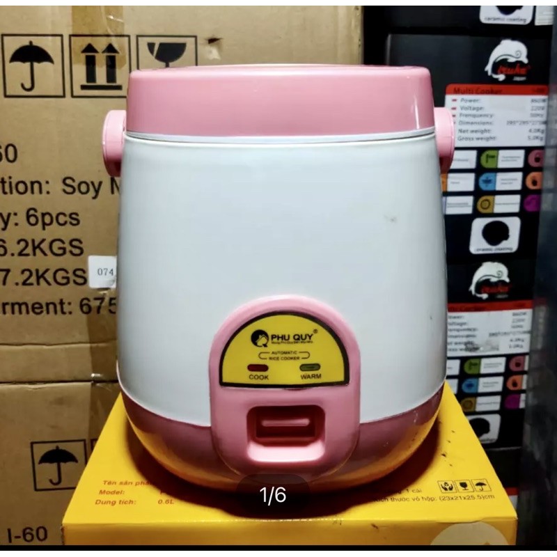 NỒI CƠM ĐIỆN QUAI XÁCH 0.6L nhỏ gọn tiện lợi