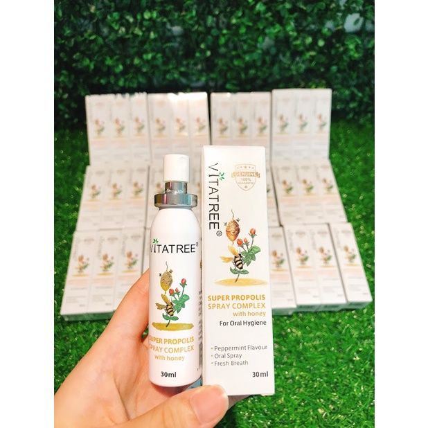 Chai xịt giảm đau họng keo ong Vitatree | BigBuy360 - bigbuy360.vn