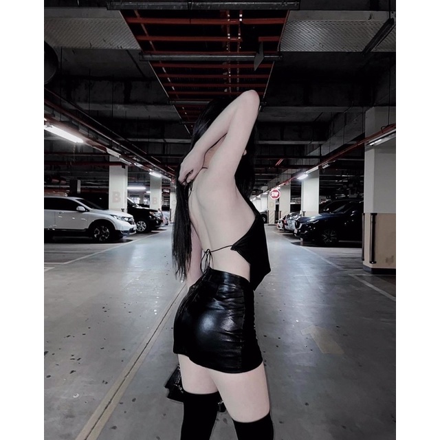 Yoona Auth &HM2T-Áo yếm da siêu cool & sexy Yn