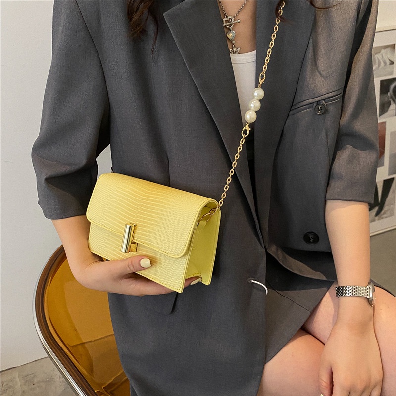 Túi Đeo JASMIN NOIR Chéo Nắp Gập Họa Tiết Da Rắn Phối Dây Xích Thời Trang Cho Nữ