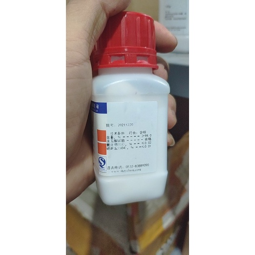 Hoá chất malonic aci d lọ 100g thí nghiệm cas: 141-82-2 C3H4O4