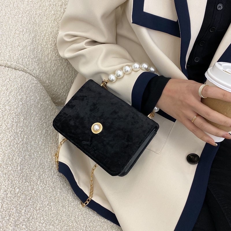 Túi xách nhung ngọc sang chảnh