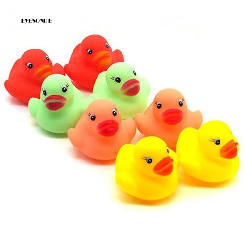 Bộ 12 Chú Vịt Cao Su Mini Nhiều Màu Bắt Mắt Cho Bé Chơi Trong Bồn Tắm