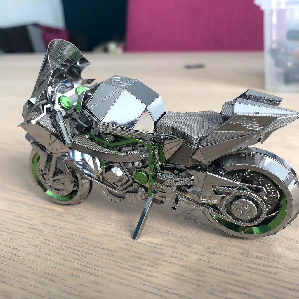 Mô hình 3D kim loại lắp ráp siêu môtô Kawasaki Ninja H2, Mô hình lắp ráp 3D thép không gỉ cao cấp - Chưa Lắp