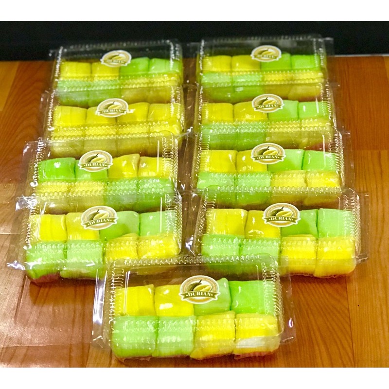 <Ship TPHCM> Bánh CREPE SẦU RIÊNG (Mua 2 hộp tặng thêm 10 bánh MACARON)