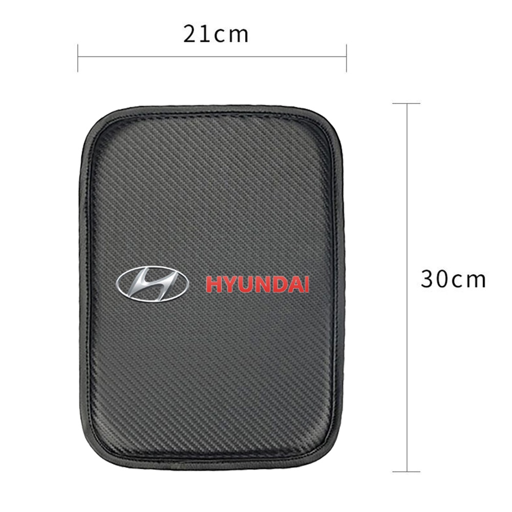 Đệm Lót Hộp Tỳ Tay Bằng Sợi Carbon Cho Xe Hơi Hyundai Matrix Getz Accent I10 Starex Atos