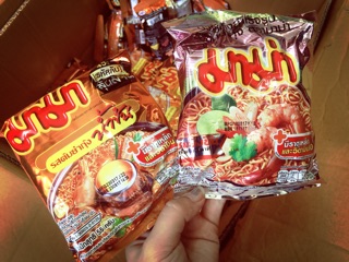 MÌ TÔM MAMA THÁI LAN