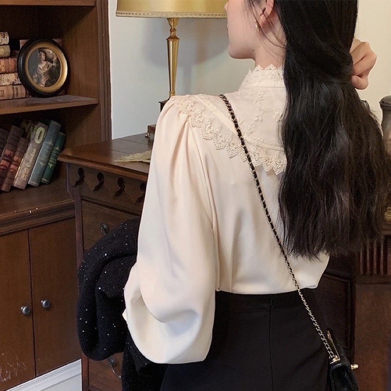 Áo sơ mi cổ tầu tiểu thư đáp ren hoa bèo, áo sơmi trắng tiểu thư hang quốc - shopbelinh