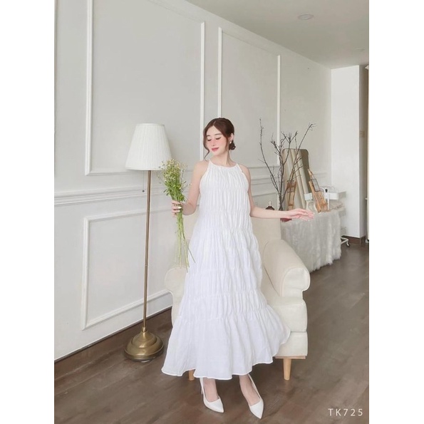 Maxi vàng dài cổ yếm lụa tơ xước mềm mại MITRIE