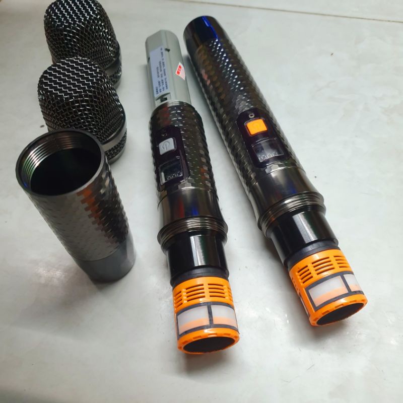 Micro Kim Loại Kim Cương UHF Loa Kéo Cao Cấp Mẫu Mới