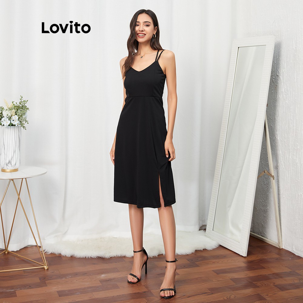 Đầm Lovito trơn màu đen dài ngang đùi xẻ tà thời trang cho nữ L07087