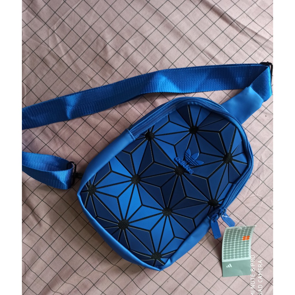 Túi Đeo Chéo Adidas Chất Liệu Da Pu Đẹp Chống Nước Cực Tốt | BigBuy360 - bigbuy360.vn