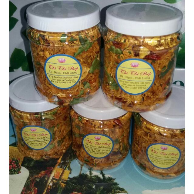 ( MIỄN SHIP Ở HCM) Combo 2 HỦ khô gà sấy lá chanh siêu ngon, siêu rẻ..( 250g/ hủ)( dạo/ sỉ/ ăn vặt)