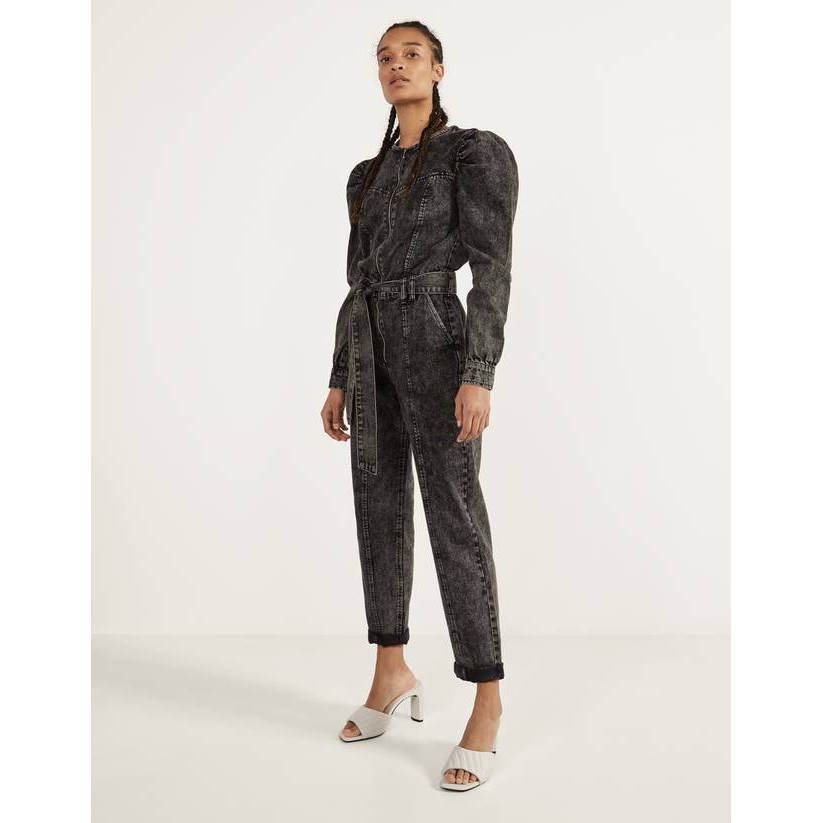 Jumpsuit jean dài tay Bershka fulltag có sẵn