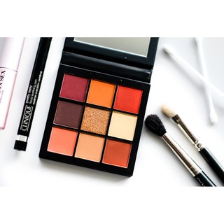 Set màu mắt Huda Beauty WARM BROWN Obsessions Palette.