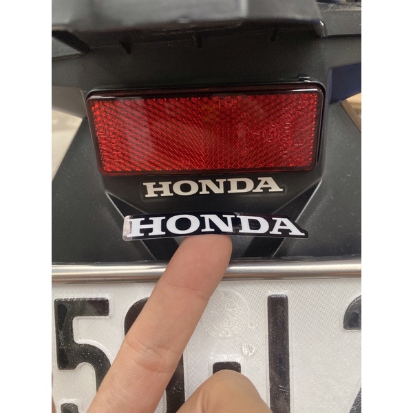 Tem Honda Chắn Gió Vario - Ốp Đầu Sonic