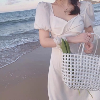 Đầm maxi cổ vuông dáng dài màu trắng thời trang đi biển cho nữ