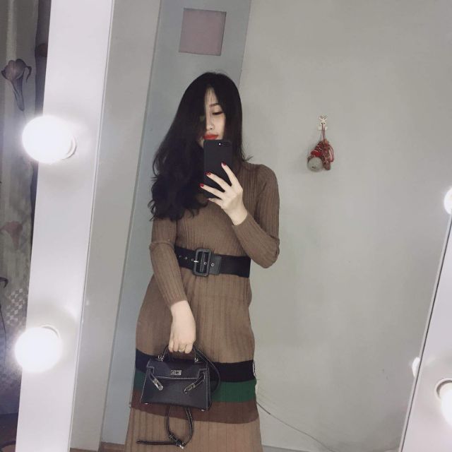 Váy len body 2 màu nâu đen sang chảnh ấm áp. Chất liệu mềm mịn.