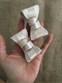 Phụ kiện móc giày kẹp