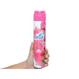 Xịt phòng khử mùi hương hoa hồng và hương hoa anh đào