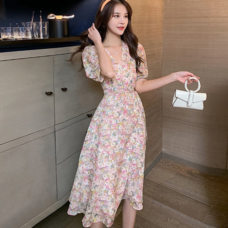 Đầm dài họa tiết hoa cổ V cho nữ