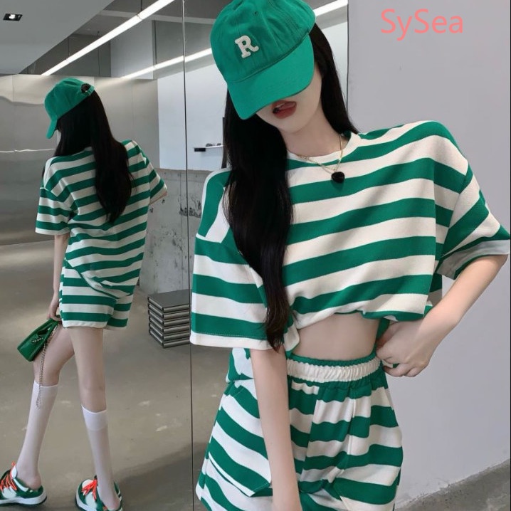 Set Đồ Thể Thao Kẻ Sọc Thời Trang Mùa Hè Năng Động Cho Nữ