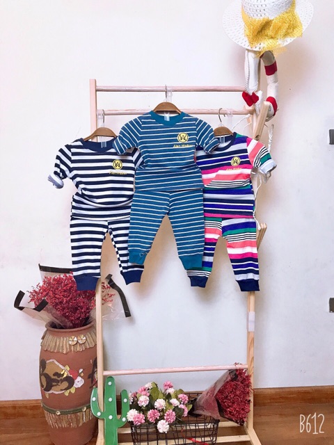 Combo 3 bộ cotton kẻ mẫu mới cho bé