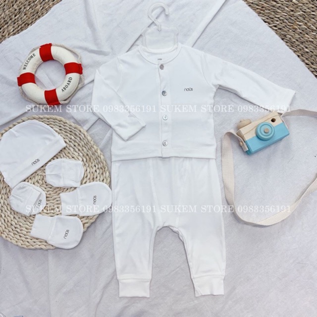 Bộ nous thu đông  cài thẳng peptit