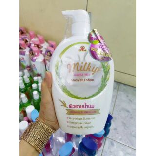 Sữa tắm gạo milky