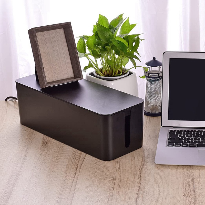 Hộp đựng ổ cắm điện màu đen phù hợp sử dụng tại nhà/văn phòng
