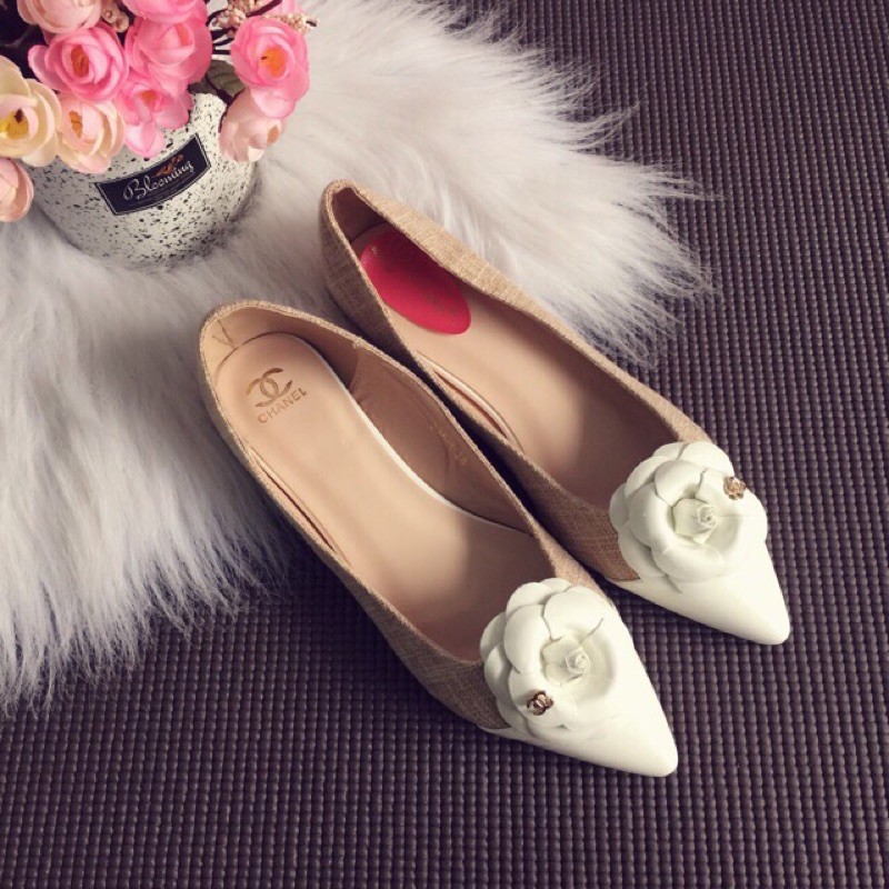 SALE OFF BÚP BÊ MŨI NHỌN HOA TRÀ