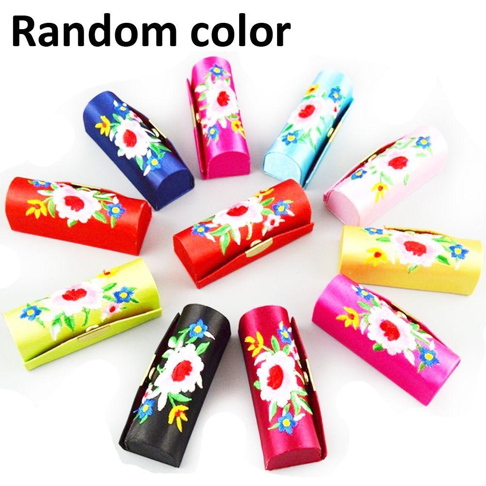 Hộp Đựng Son Môi Bằng Lụa Satin Kèm Gương Họa Tiết Hoa Cổ Điển Ốp