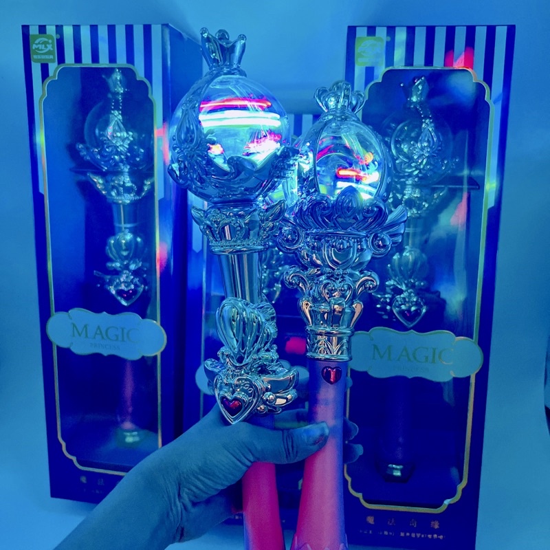 Gậy công chúa phép thuật lồng xoay có 2 size 34cm và 39cm