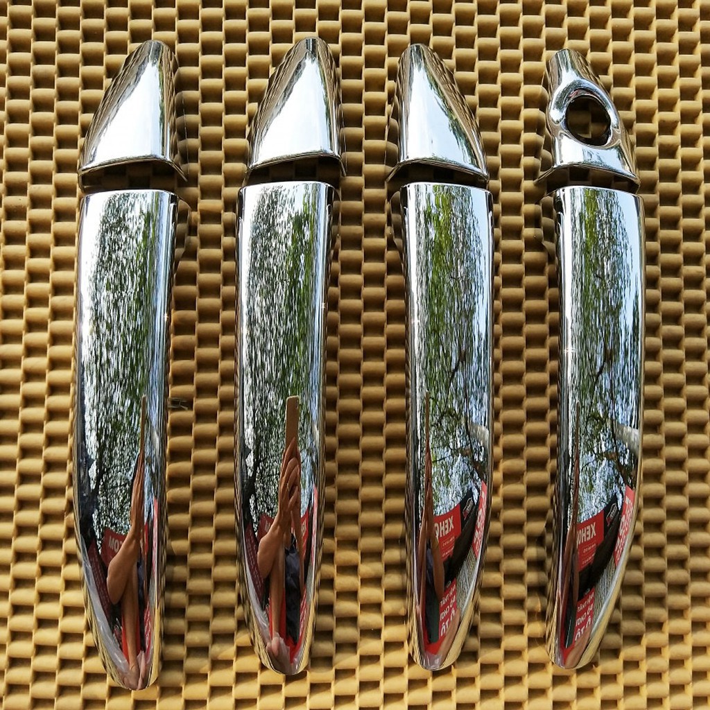 Ốp Tay Hõm Cửa Xe GRAND I10 2014-2022 dùng cho bản hatchback và sedan