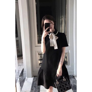 MYC 1275 Váy Bầu Đen Đuôi Cá Nơ Cổ Trắng
