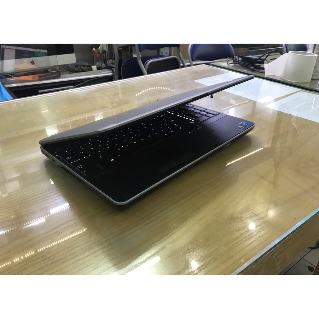 Laptop Dell Latitude E6540, i7 4600M 2.9Ghz 8G SSD250 Vga HD4600 MÁY TRẠM giá rẻ | BigBuy360 - bigbuy360.vn