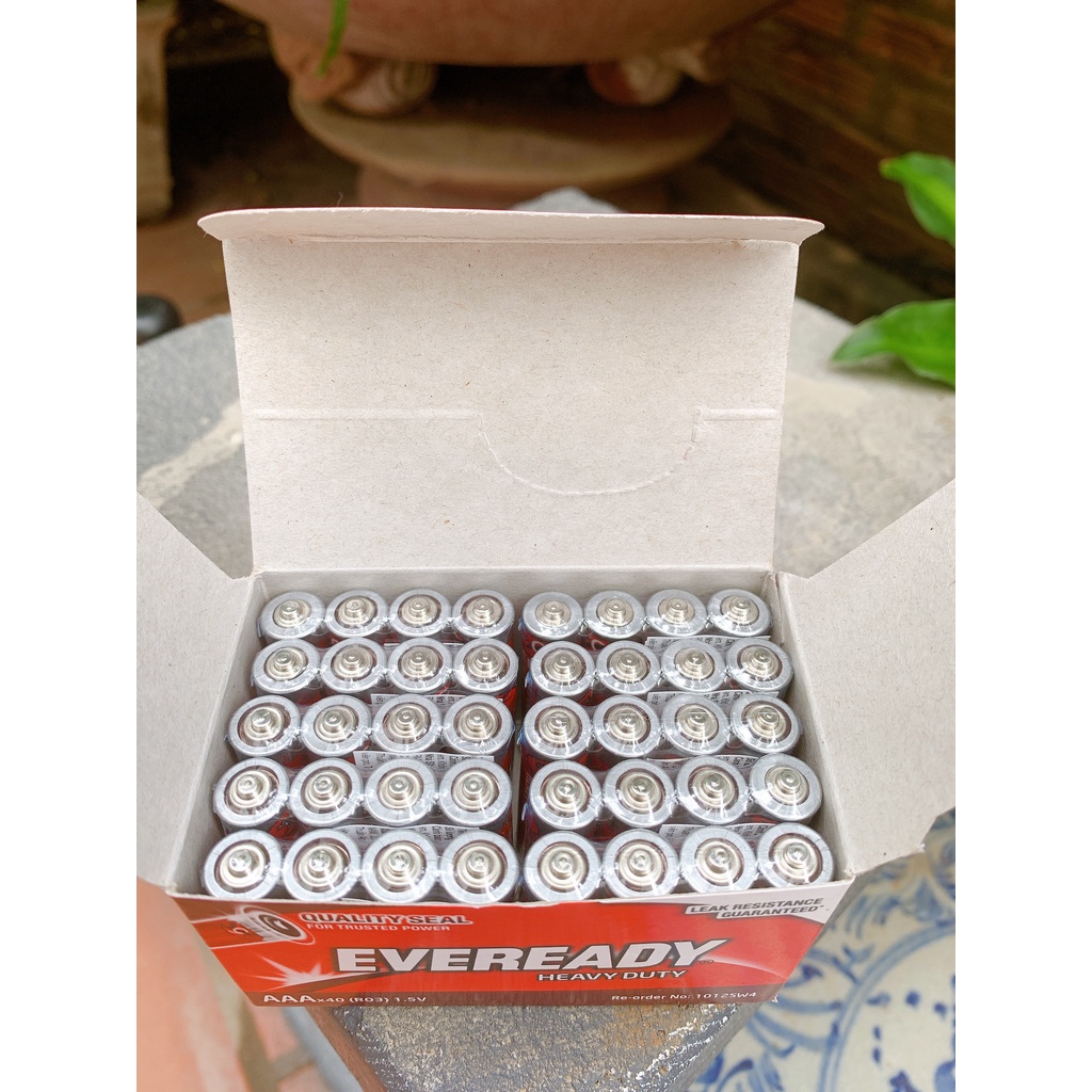 Pin Eveready AAA 1012sw4 vỉ 4 viên chính hãng