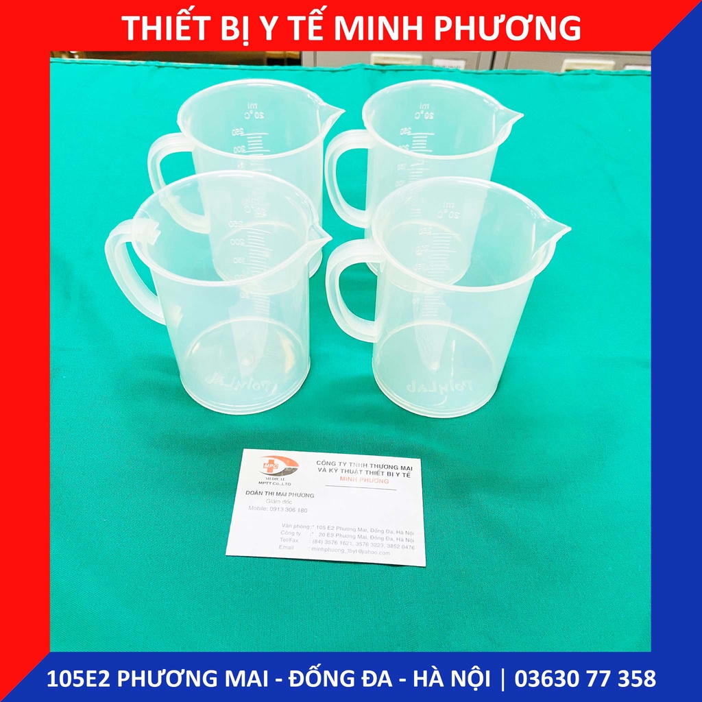 Cốc nhựa chia vạch y tế