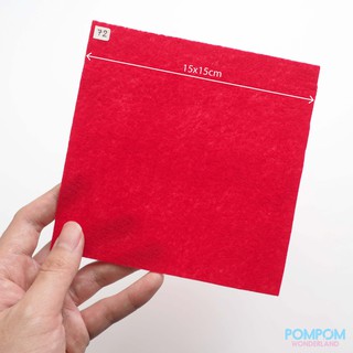 Một tờ vải nỉ cứng 15x15cm (được chọn màu)