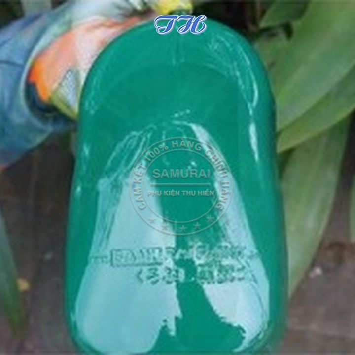 Sơn Xịt Samurai chuyên dùng cho xe máy màu xanh lá đậm 27/162 chống cháy, chống rạn nứt, vòi xịt chống chảy