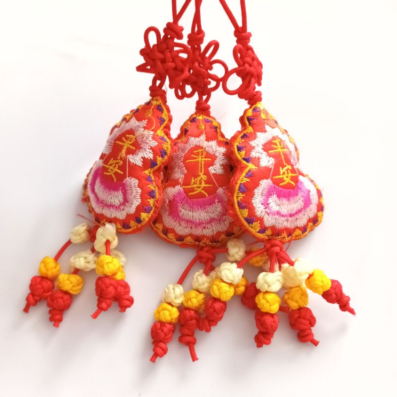 Túi thơm may mắn tài lộc