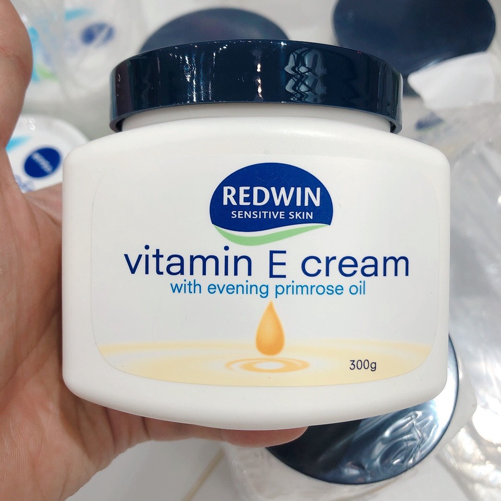 Kem dưỡng da tinh dầu hoa anh thảo REDWIN VITAMIN E CREAM 300g