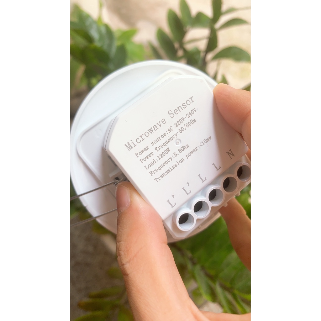 Công Tắc Cảm Biến Chuyển Động Radar Âm Trần Siêu Mỏng D05