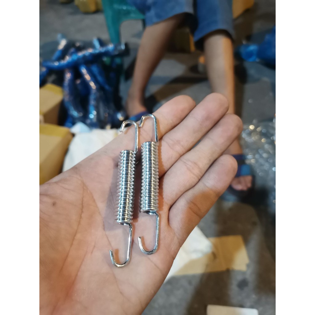 1 cặp lò xo pô độ