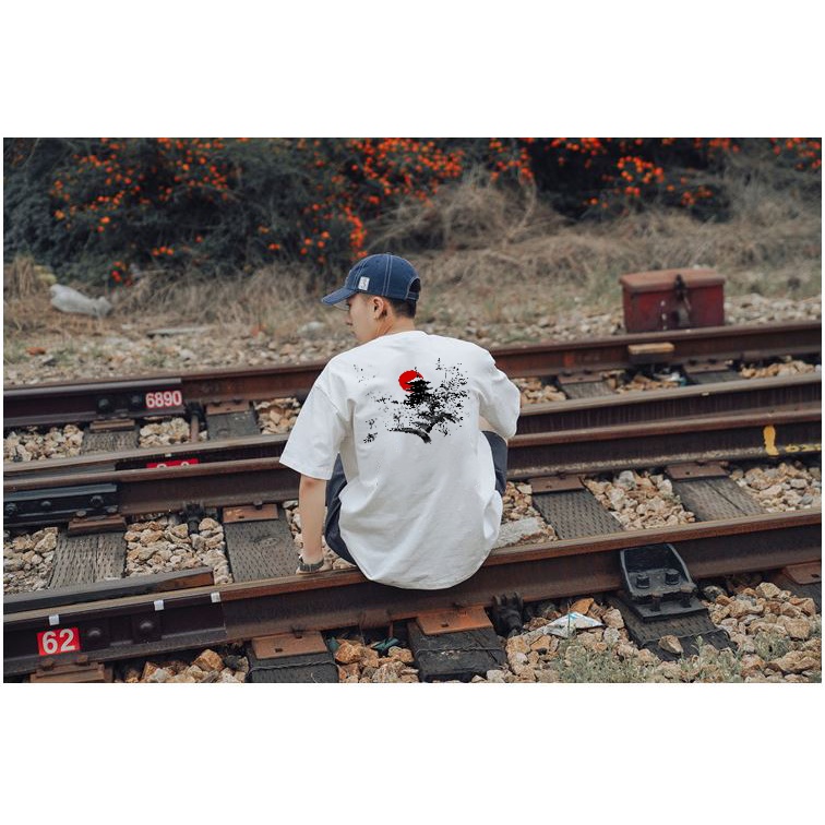 Áo phông unisex nam nữ dáng xuông mùa hè tay lỡ oversize Phong Cách Nhật Bản Ánh Trăng Đỏ, áo thun 360 basic streetwear