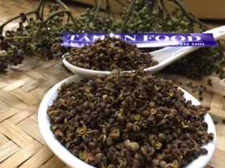 Combo: 100g hạt dổi + 300g hạt mắc khén