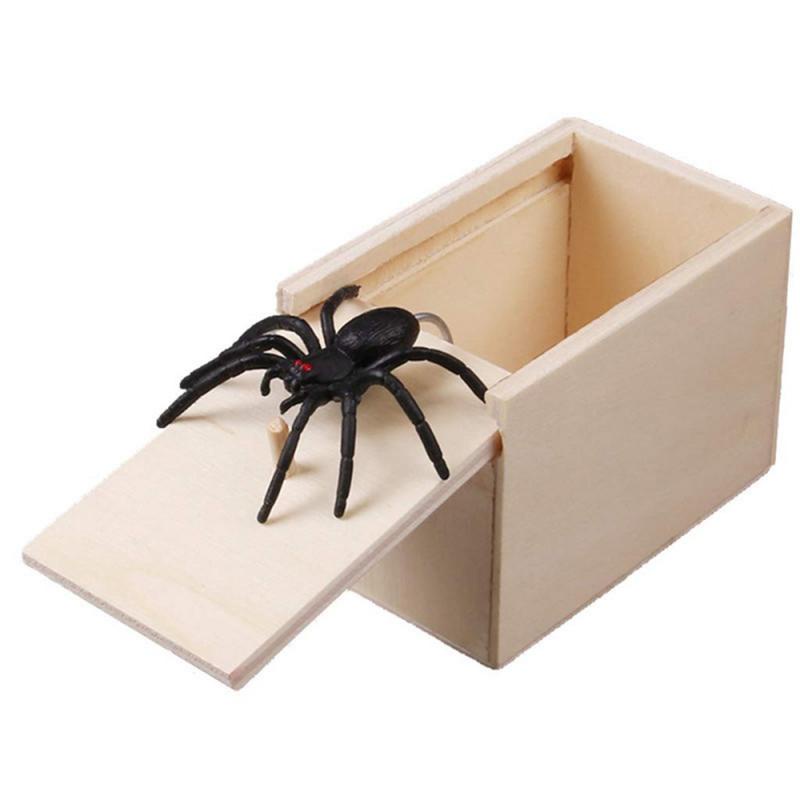 Bán nóng 1 PC Scare Box Gỗ Prank Trick Scaring Toy Spider Worm Gag Toyjoke Tháng tư Cá ngày Món quà bất ngờ Hộp đồ chơi Halloween