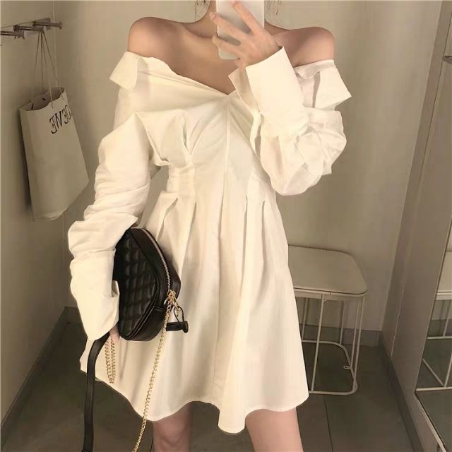 Váy sơ mi trễ vai